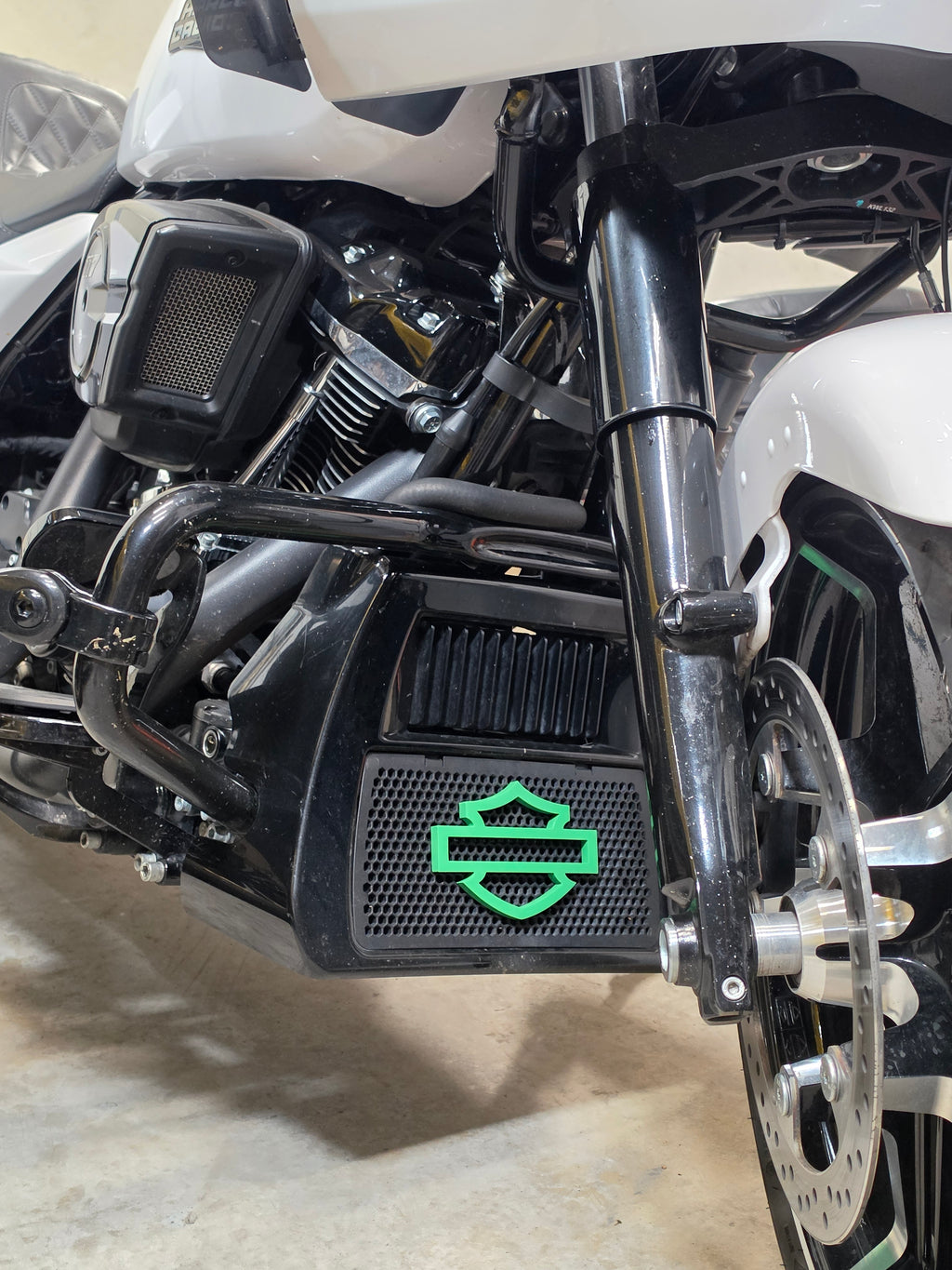 2024+ Harley-Davidson Road Glide / Street Glide Oil Cooler Emblem