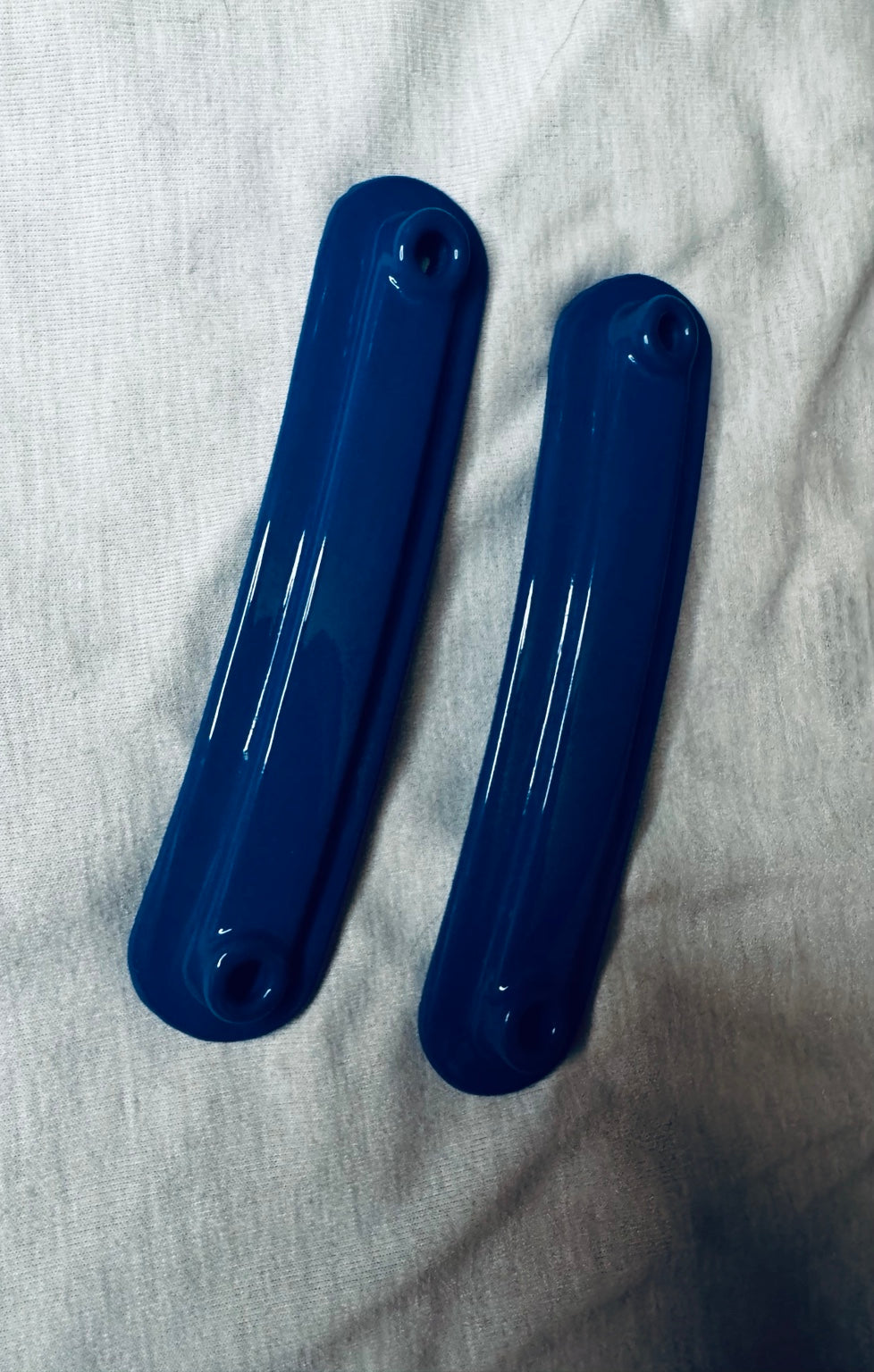 Gloss Blue 10 inch klockworks Windshield Accent Brackets for 2024+ Harley Davidson Road Glide