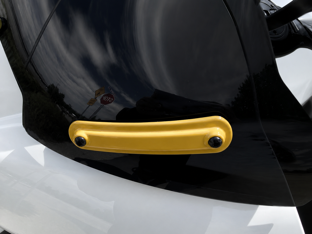 Yellow Windshield Accent Brackets for 2024+ Harley-Davidson Road Glide ( fits 10 inch Klock Works Windshield)