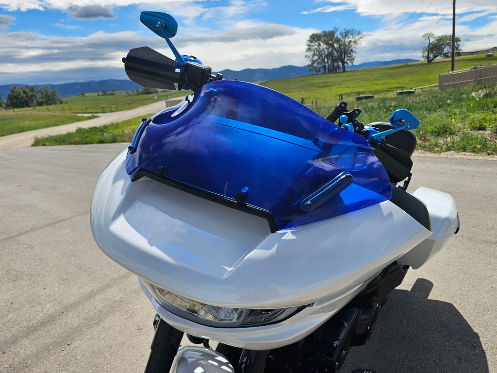 Colored Windshield Accent Brackets for 2024+ Harley-Davidson Road Glide