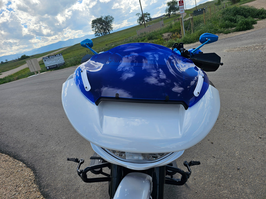 Colored Windshield Accent Brackets for 2024+ Harley-Davidson Road Glide