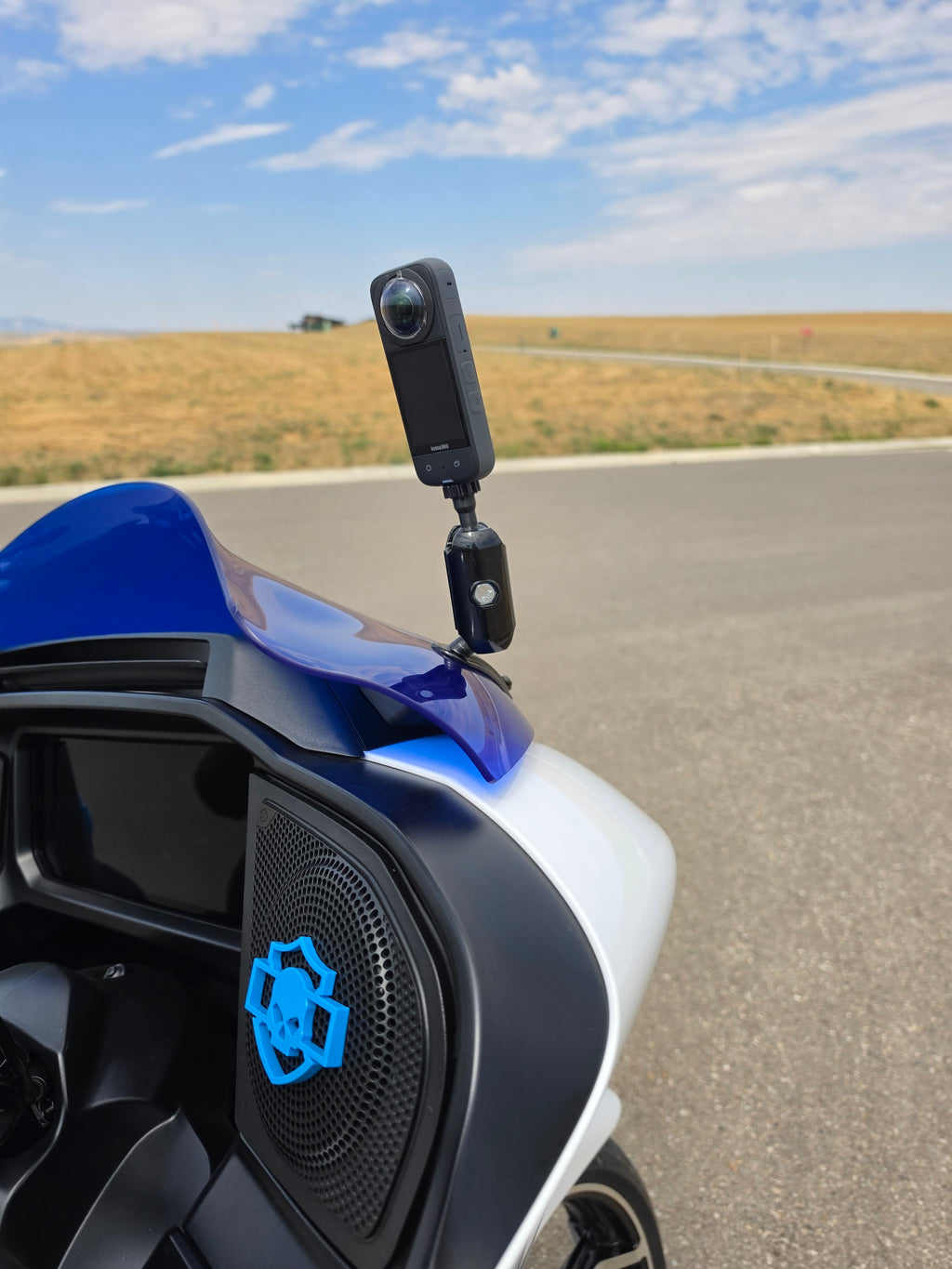 BLACK! 2024+ Harley-Davidson Road Glide Insta360 Camera Mount | Klock Werks Sport Flare